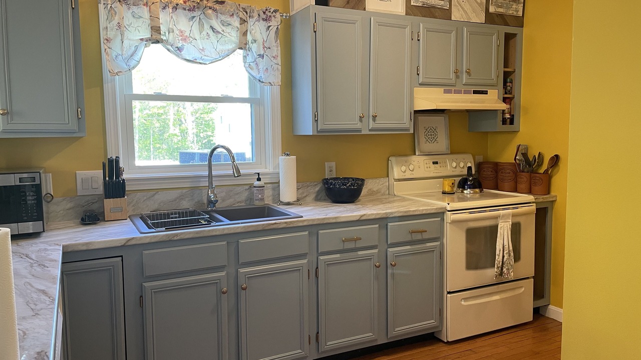 Photo of Kitchen in Mid-Coast and Islands
