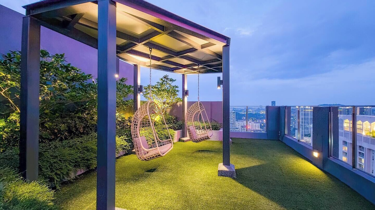 Photo of Outdoor in Maluri