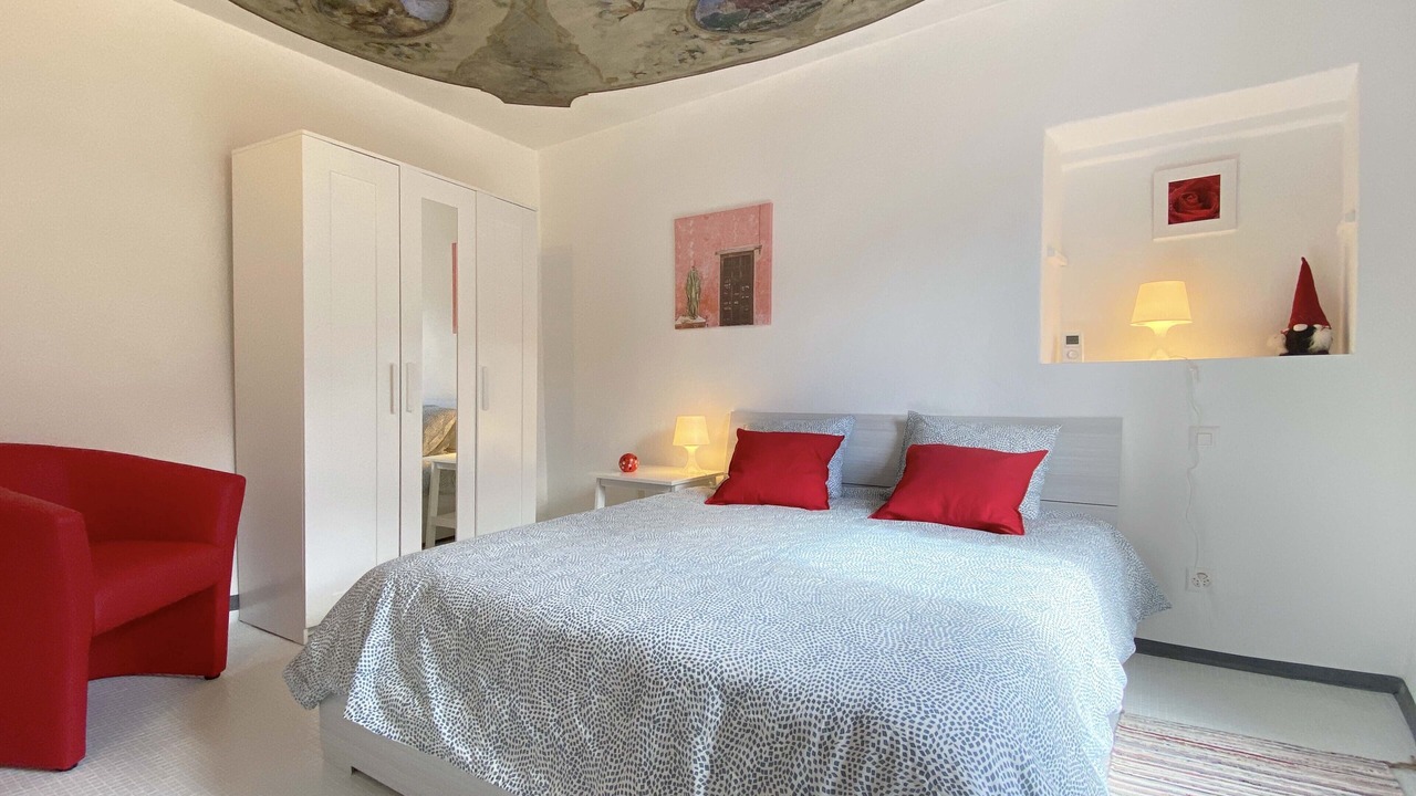 Photo of Bedroom in Tremona