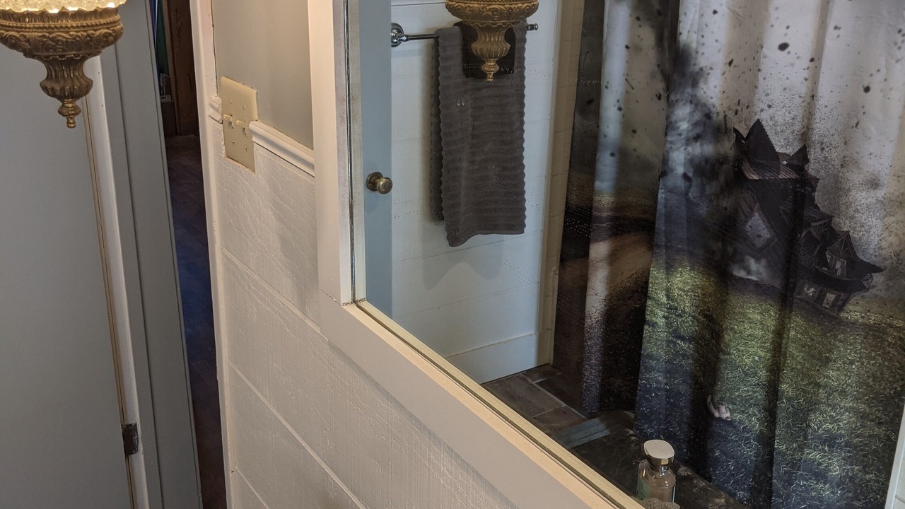 Photo of Bathroom in Alva