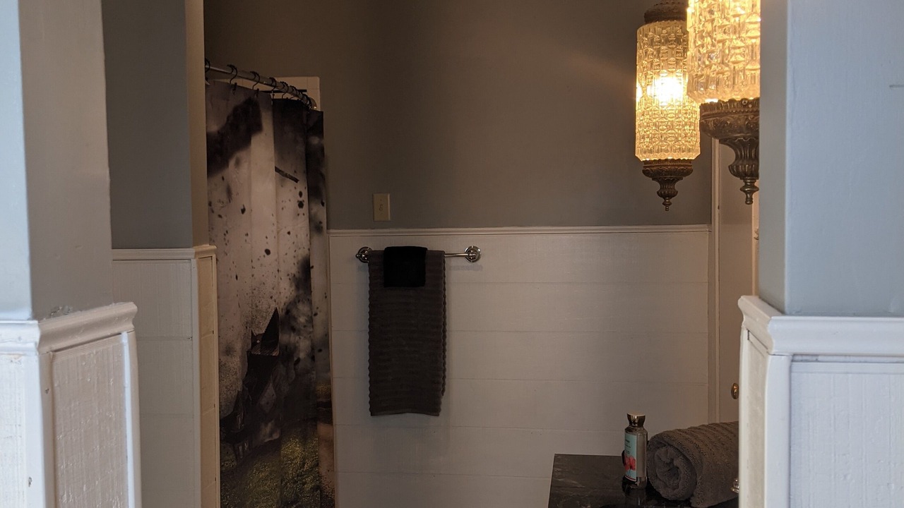 Photo of Bathroom in Alva