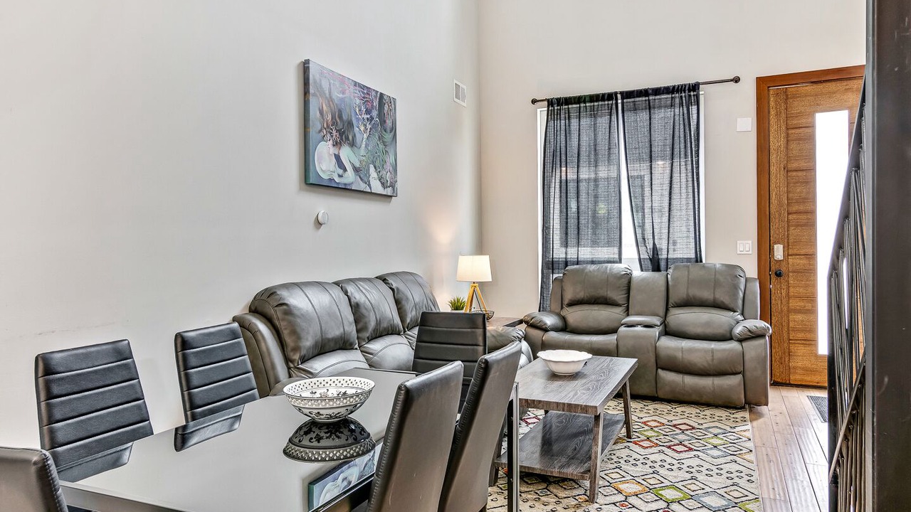 Photo of Livingroom in Devil's Pocket