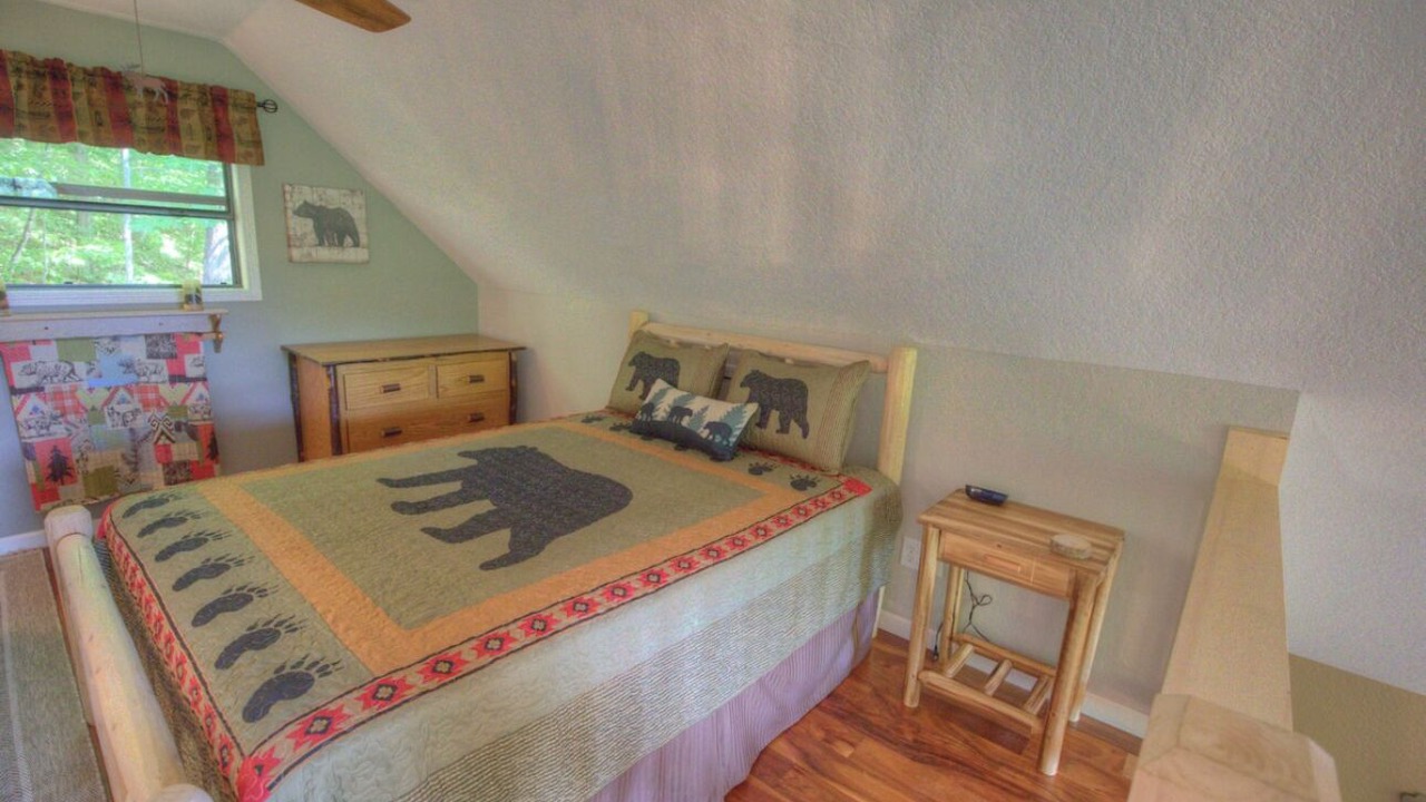 Photo of Bedroom in Unaka
