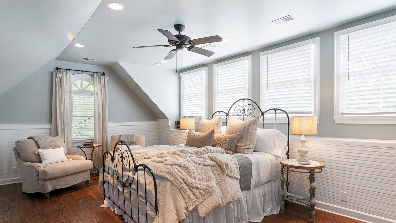 Photo of Bedroom in Leipers Fork