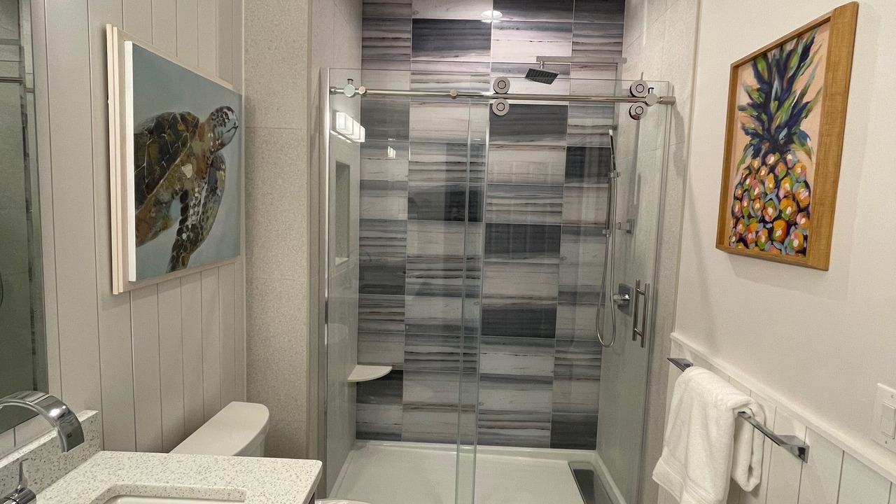 Photo of Bathroom in Red Hill