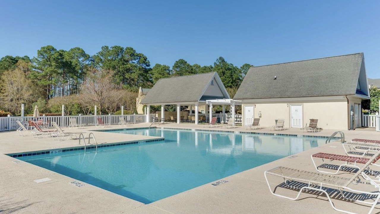 Photo of Outdoor in Red Hill