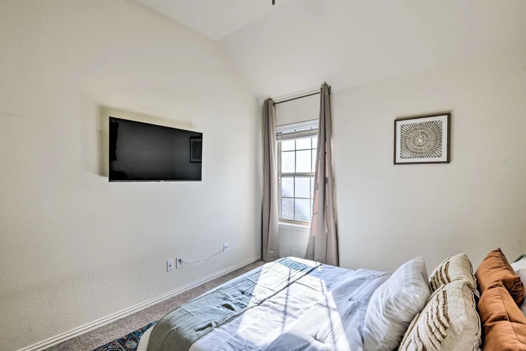 Photo of Bedroom in Las Colinas