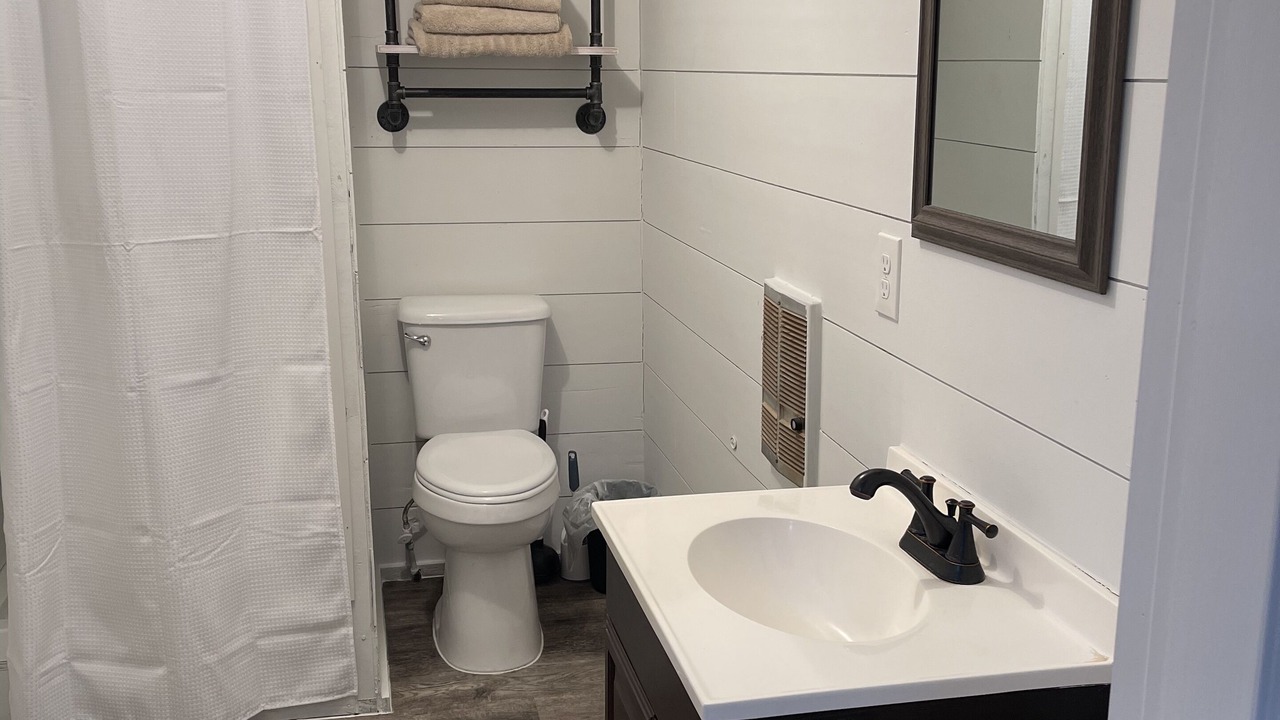 Photo of Bathroom in Gonzales