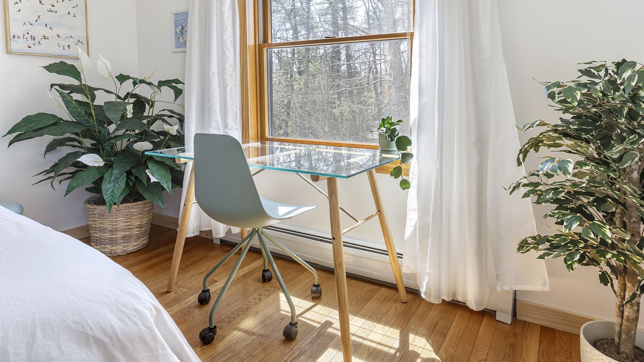 Photo of Bedroom in Mount Marion