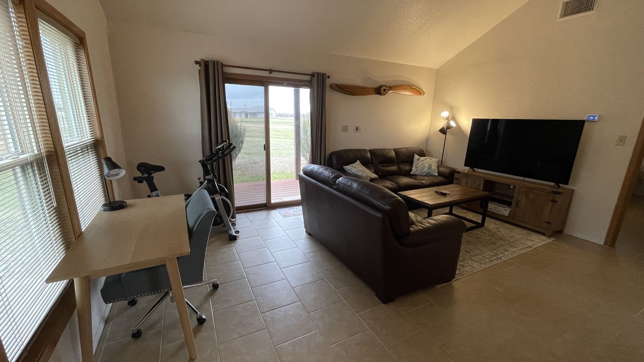 Photo of Livingroom in Wise County