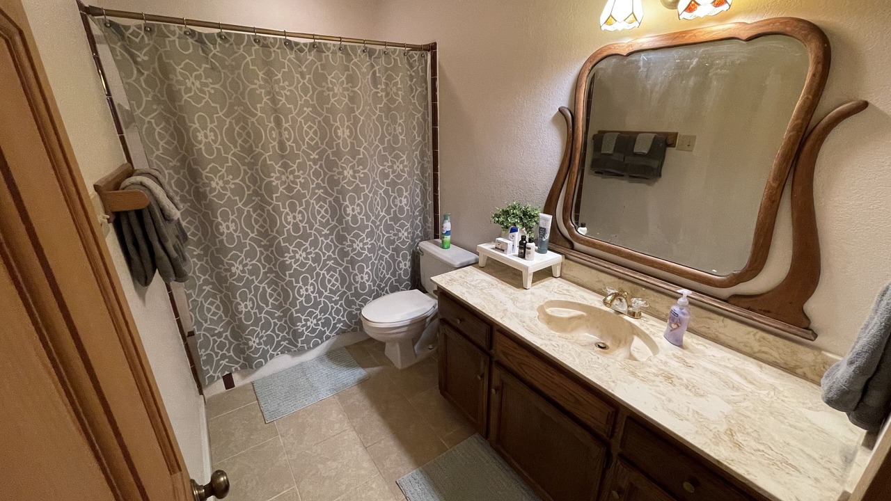 Photo of Bathroom in Wise County