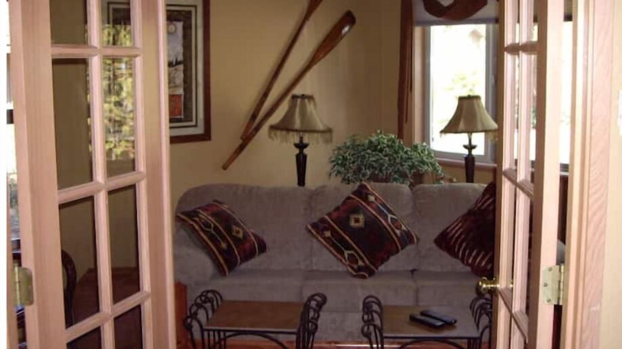 Photo of Livingroom in Deer Park