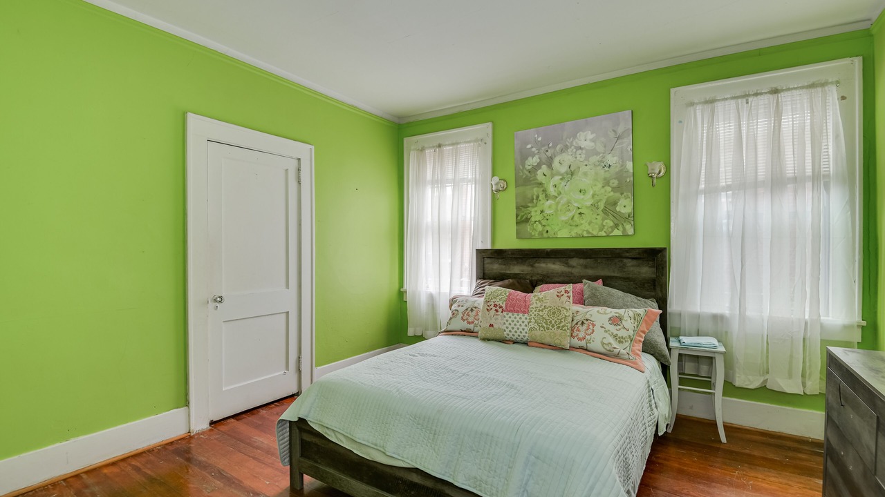 Photo of Bedroom in Summerville