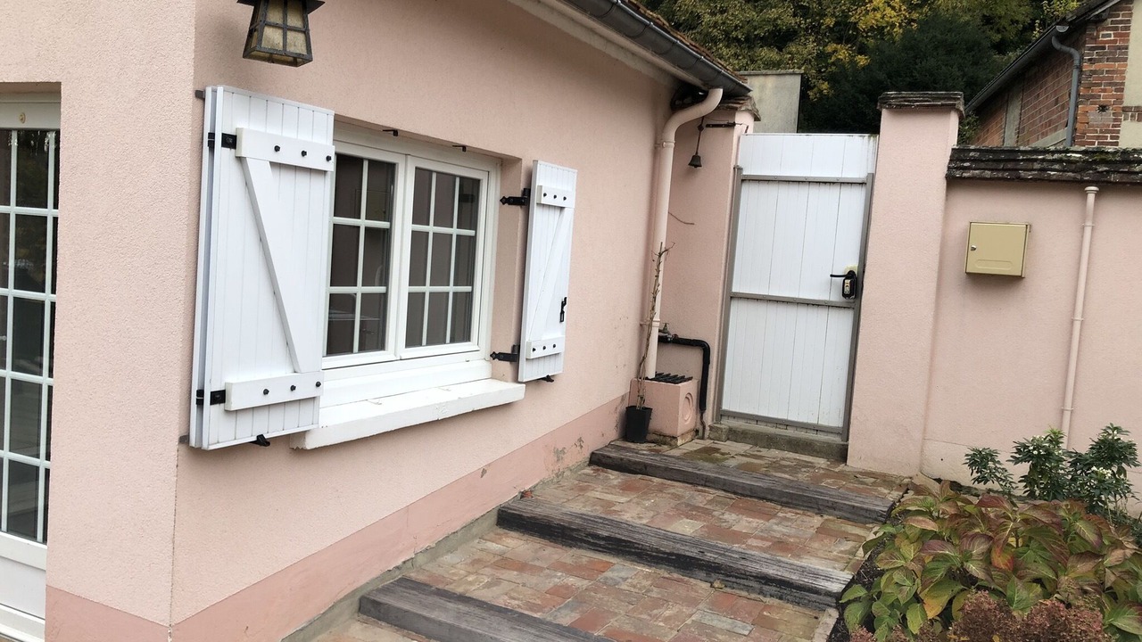 Photo of Outdoor in Gasville-Oiseme