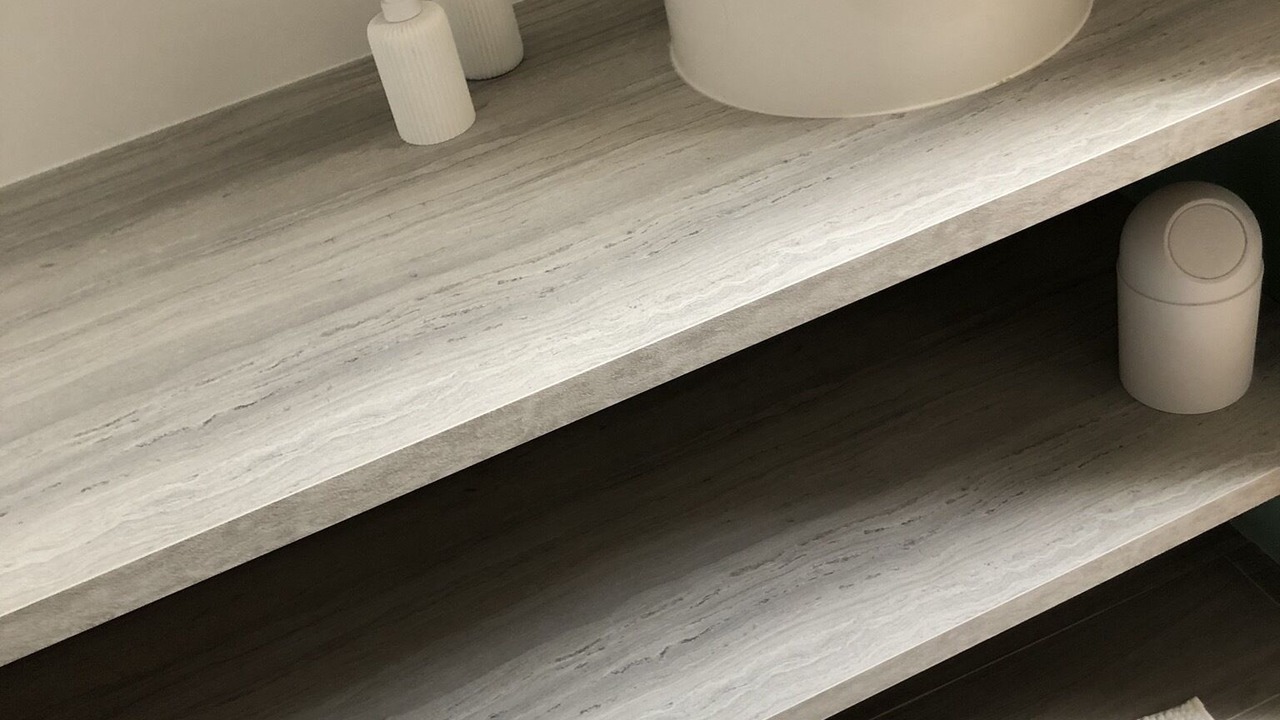 Photo of Bathroom in Gasville-Oiseme