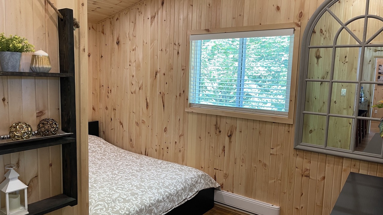 Photo of Bedroom in Tweed