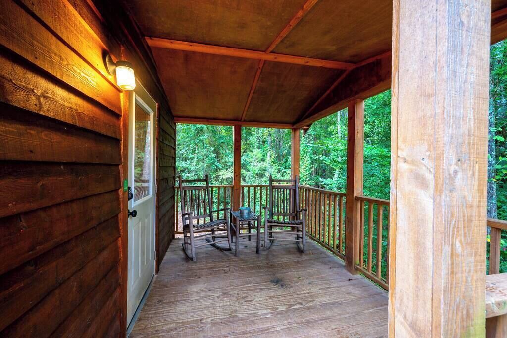 Photo of Patio Balcony in Broken Bow