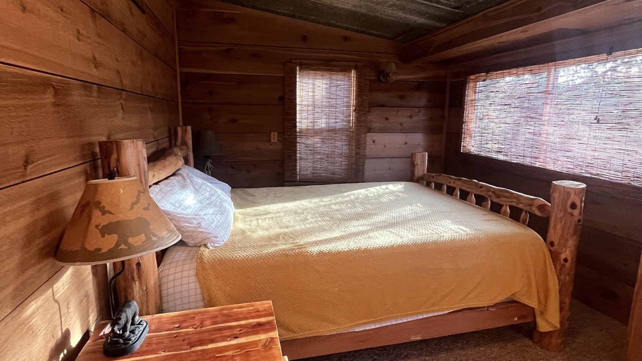 Photo of Bedroom in Golden