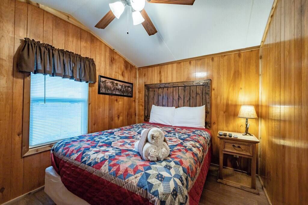 Photo of Bedroom in Broken Bow