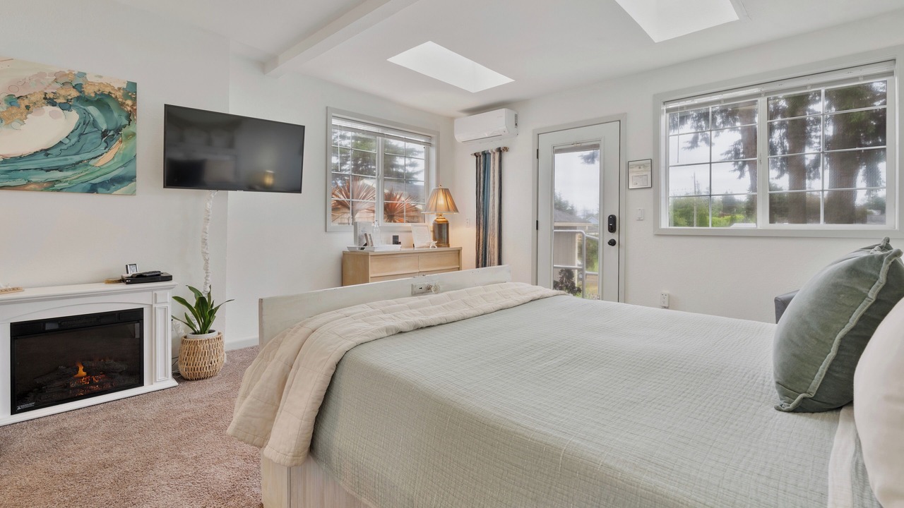 Photo of Bedroom in North Bend