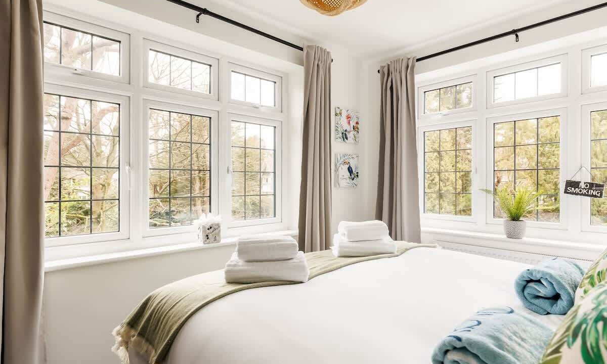 Photo of Bedroom in Corfe Castle