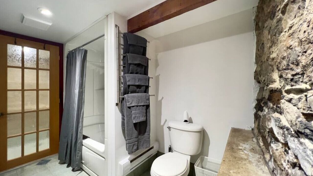 Photo of Bathroom in Saint-Jean-Baptiste
