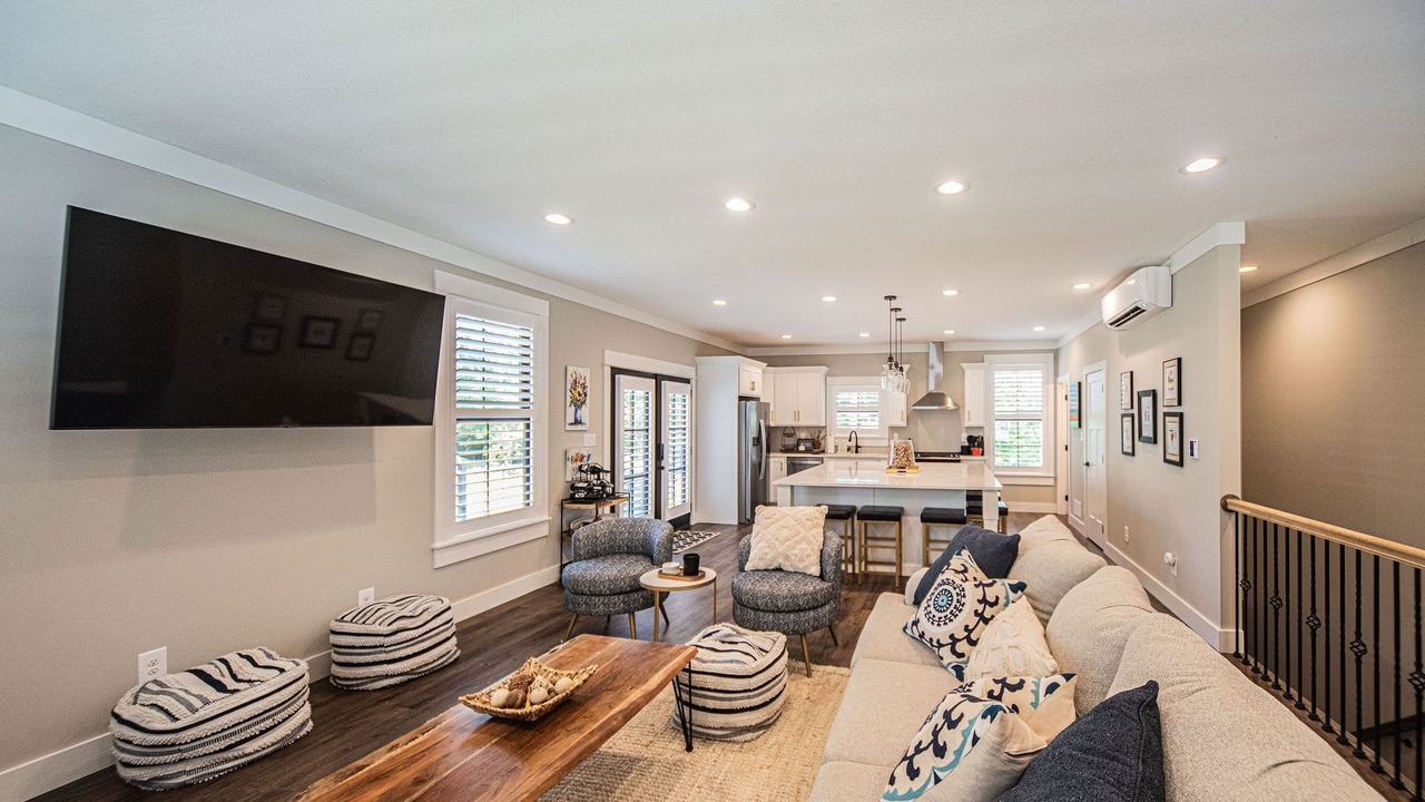 Photo of Livingroom in Gilbertsville