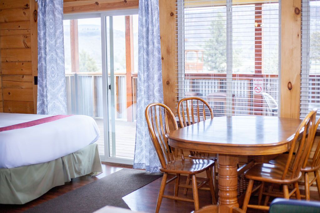 Photo of Livingroom in Crooked River Ranch