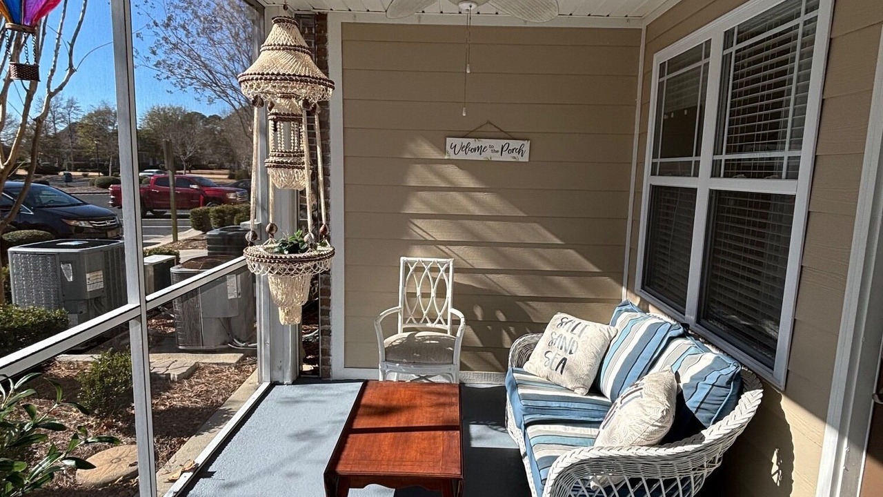 Photo of Patio Balcony in Calabash