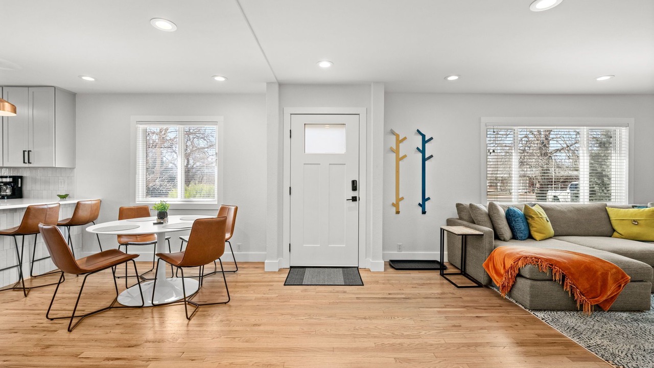 Photo of Livingroom in Littleton