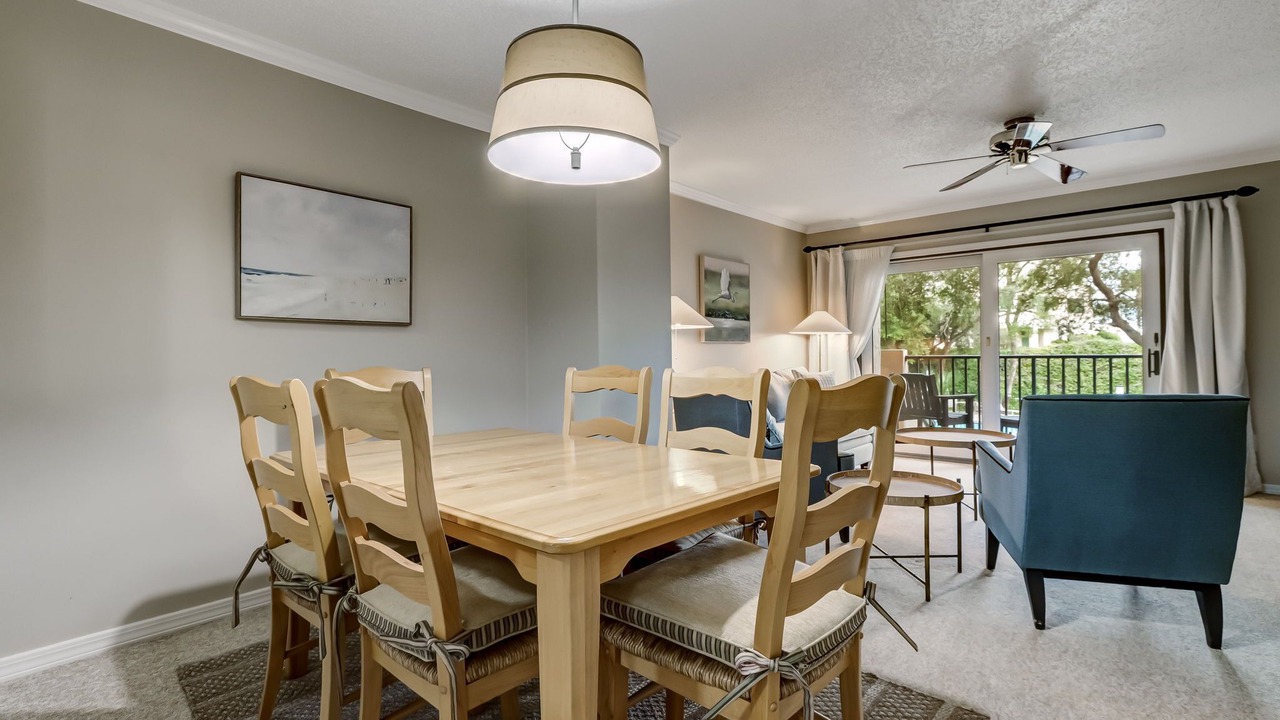 Photo of Others in Amelia City