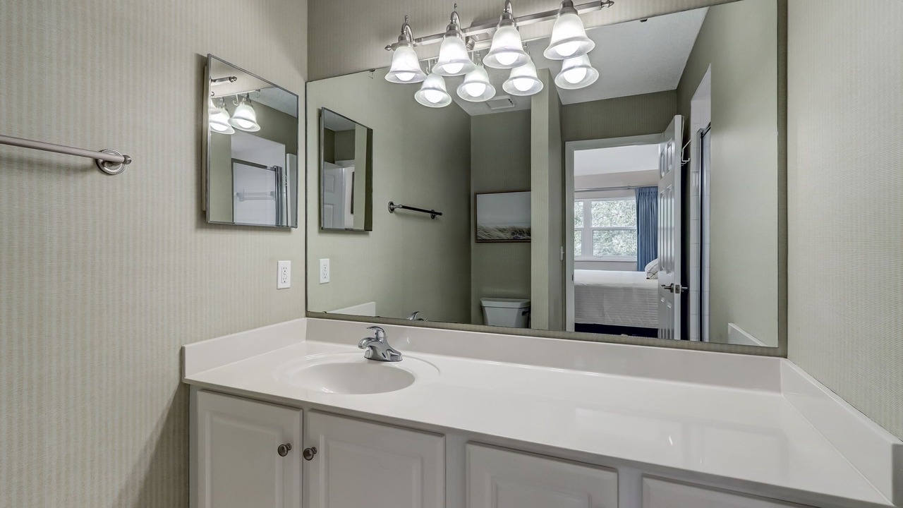 Photo of Bathroom in Amelia City