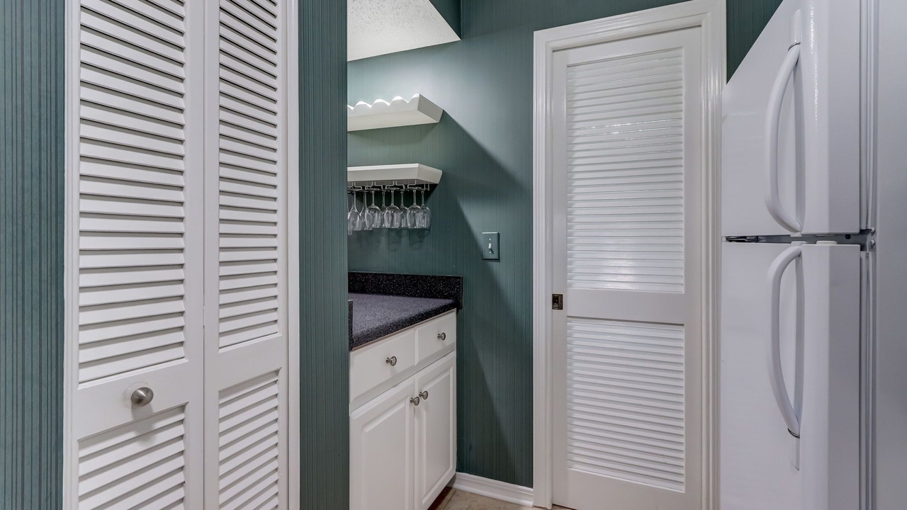 Photo of Others in Amelia City