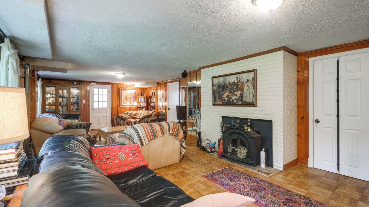 Photo of Bedroom in Bethesda