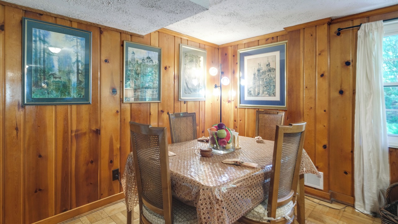 Photo of Bedroom in Bethesda