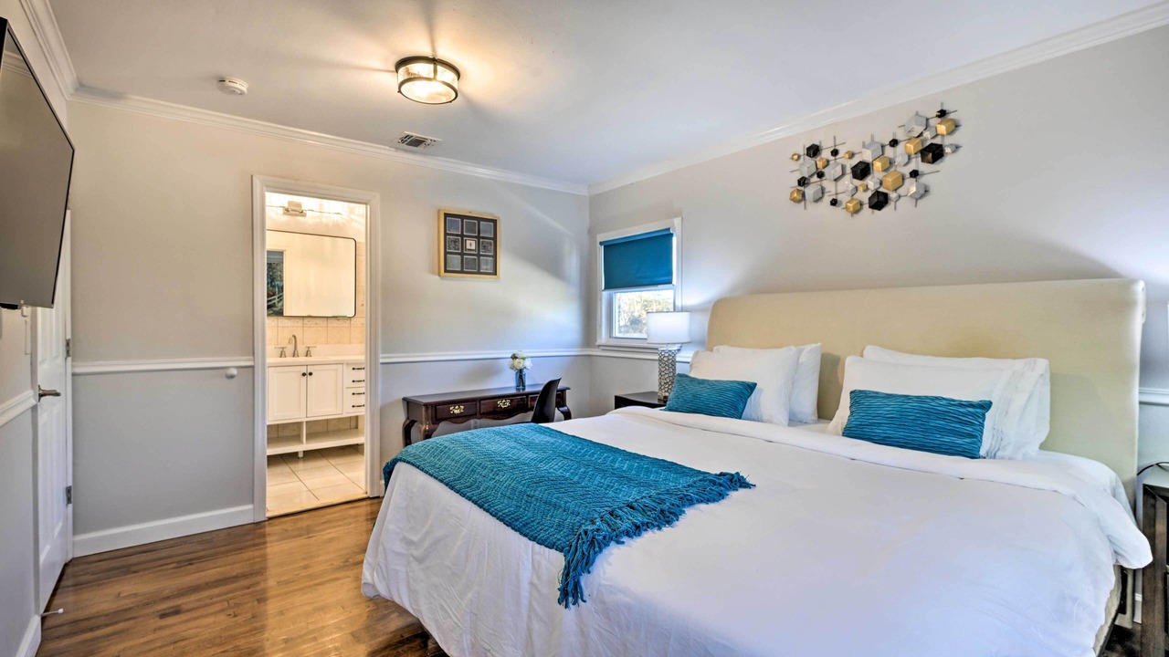 Photo of Others in North Bay Shore