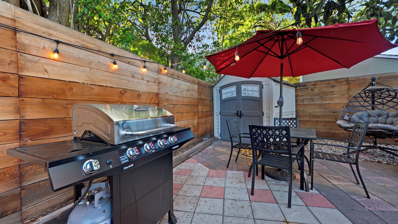 Photo of Outdoor in West Junior College