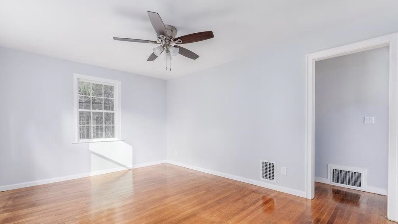 Photo of Others in New Haven