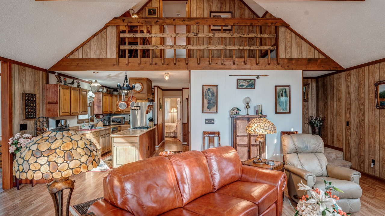 Photo of Livingroom in Sky Valley