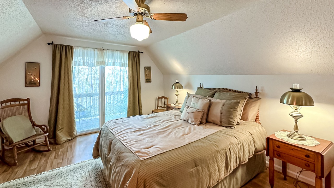 Photo of Bedroom in Sky Valley