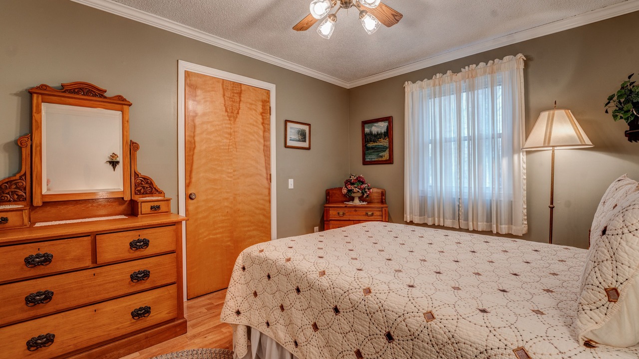 Photo of Bedroom in Sky Valley
