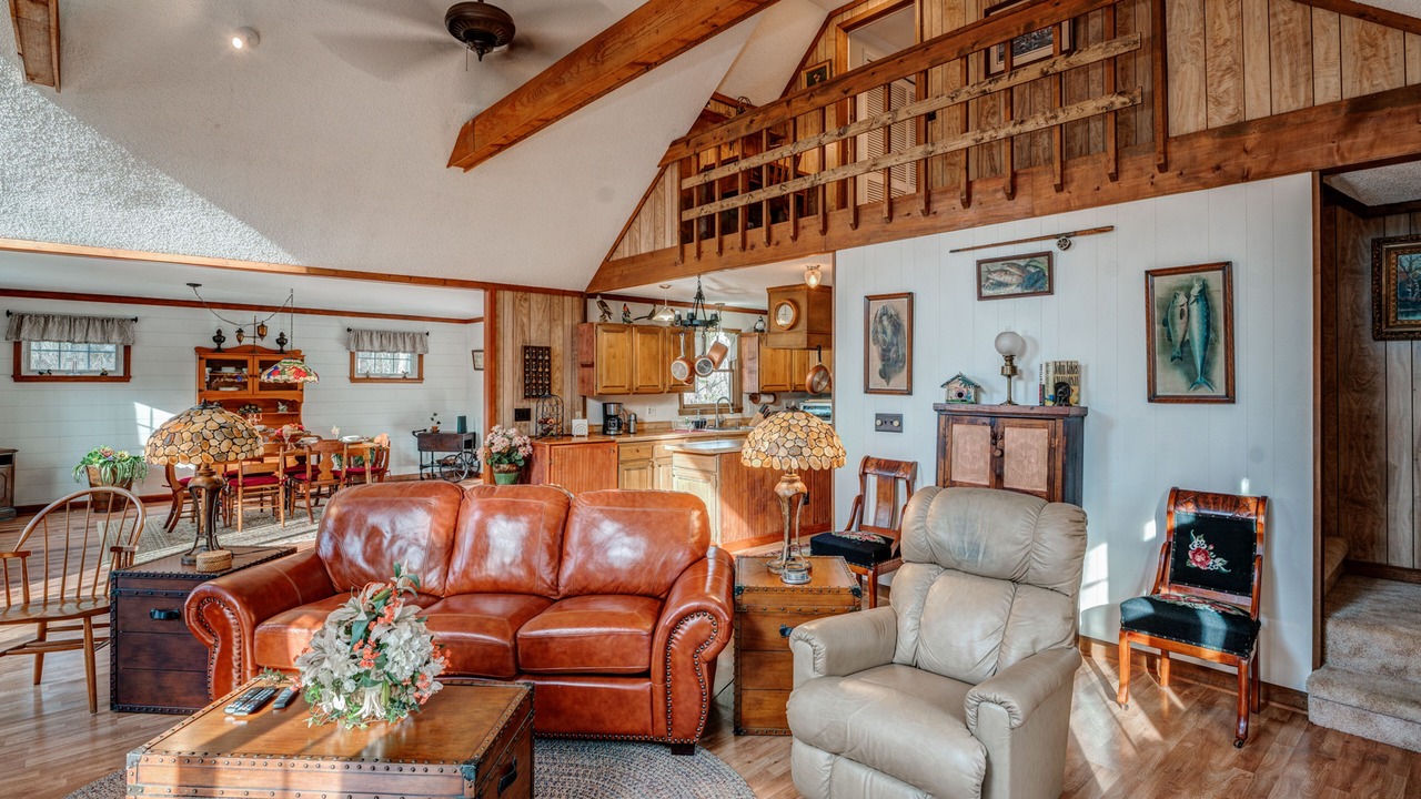 Photo of Livingroom in Sky Valley