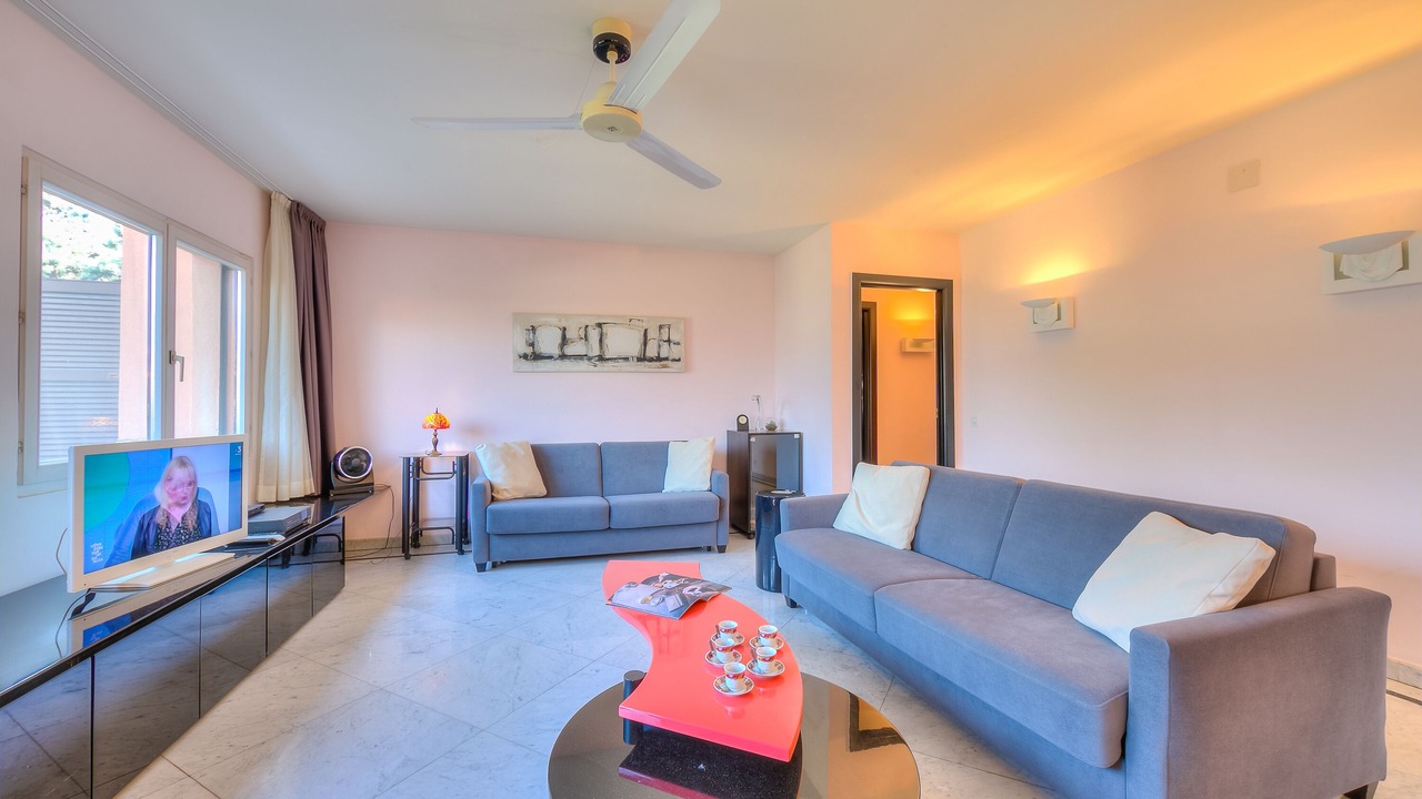 Photo of Livingroom in Montagnola