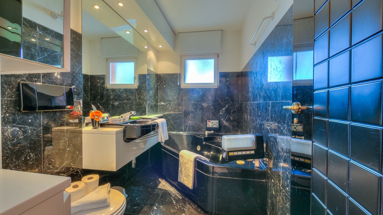 Photo of Bathroom in Montagnola