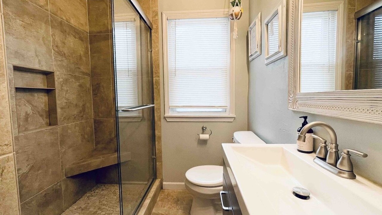 Photo of Bathroom in Cedar Rapids
