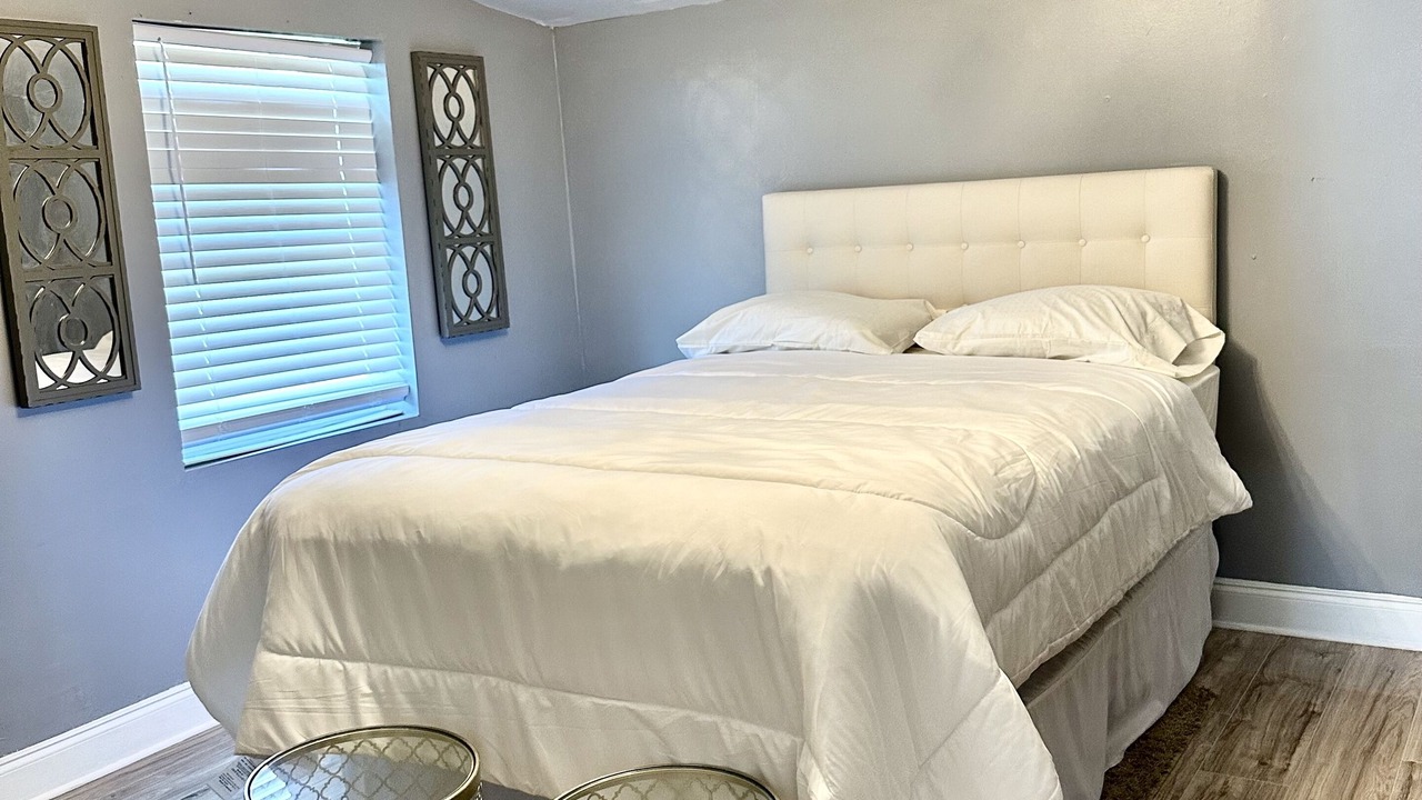 Photo of Bedroom in Kenner - Louis Armstrong International Airport