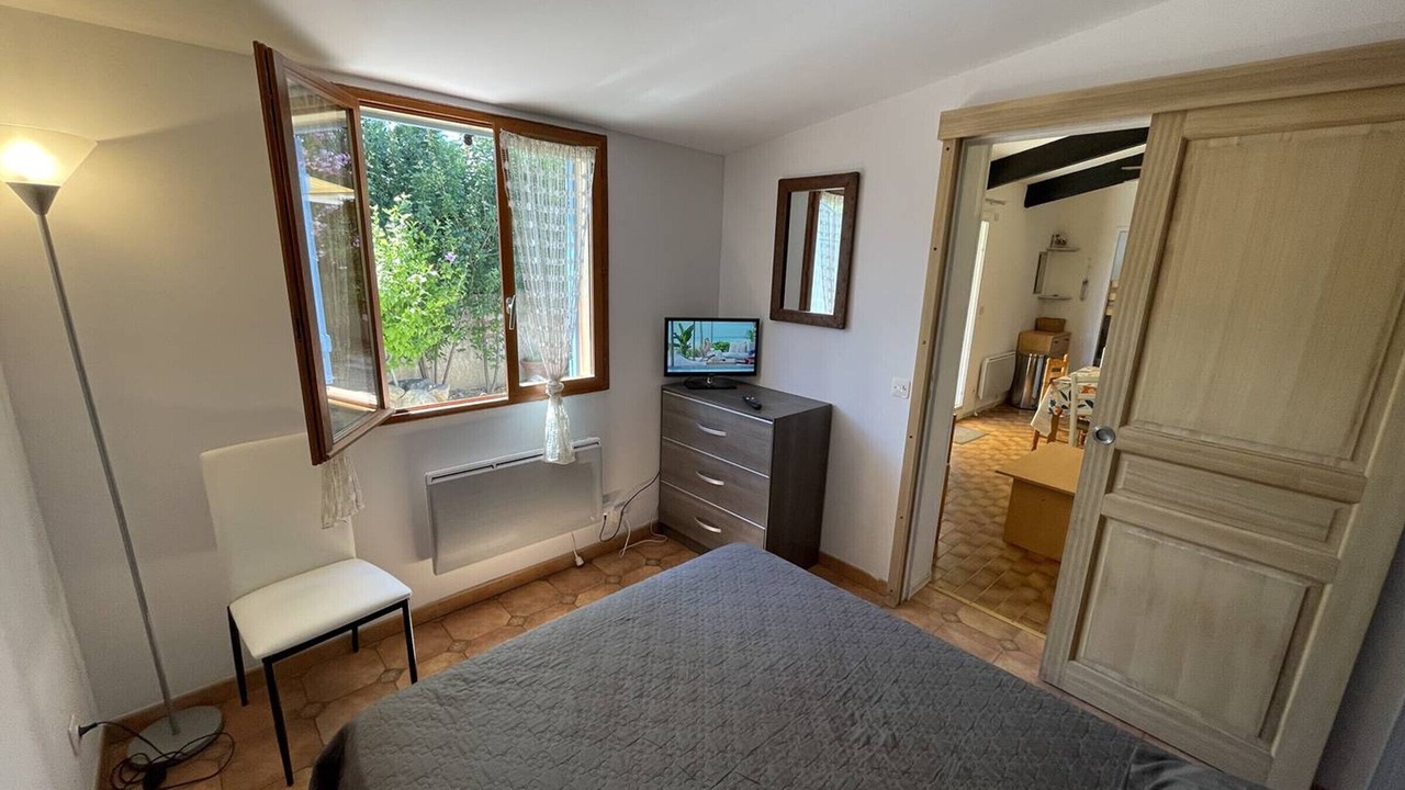 Photo of Bedroom in Saint-Cyprien Plage
