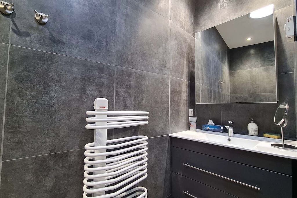 Photo of Bathroom in Chateauneuf-du-Pape