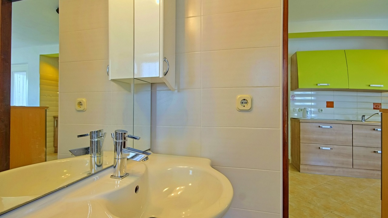 Photo of Bathroom in Murine