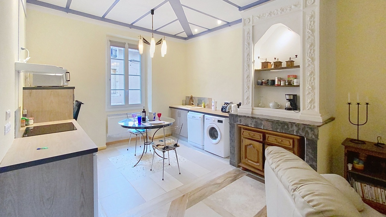 Photo of Kitchen in Bedarieux